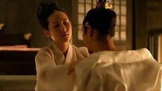 The Concubine (2012) Jo Yeo-jeong - scene3 http://www.seductivetease.com/games/661/hot-sex-video-219.html
