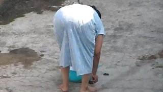 Spying indian Aunty - Ass Bend over - Booty Voyeur 